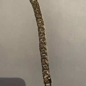 Gold and diamond bracelet